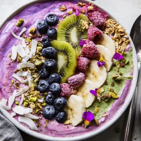 Vibrant Smoothie Bowls Twists